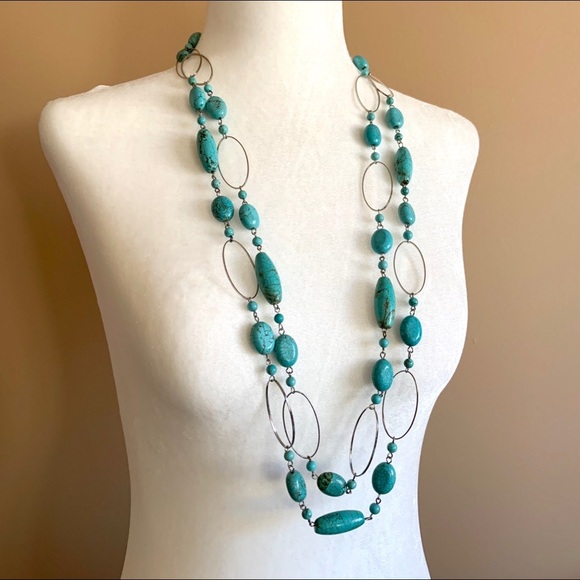 Long turquoise howlite boho necklace - Picture 5 of 5